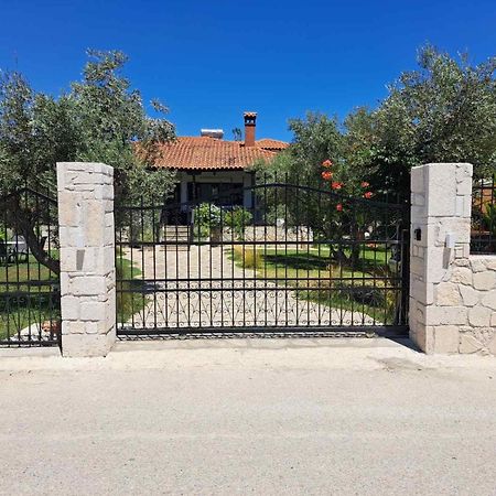 Villa Joy Ormos Panagias Buitenkant foto